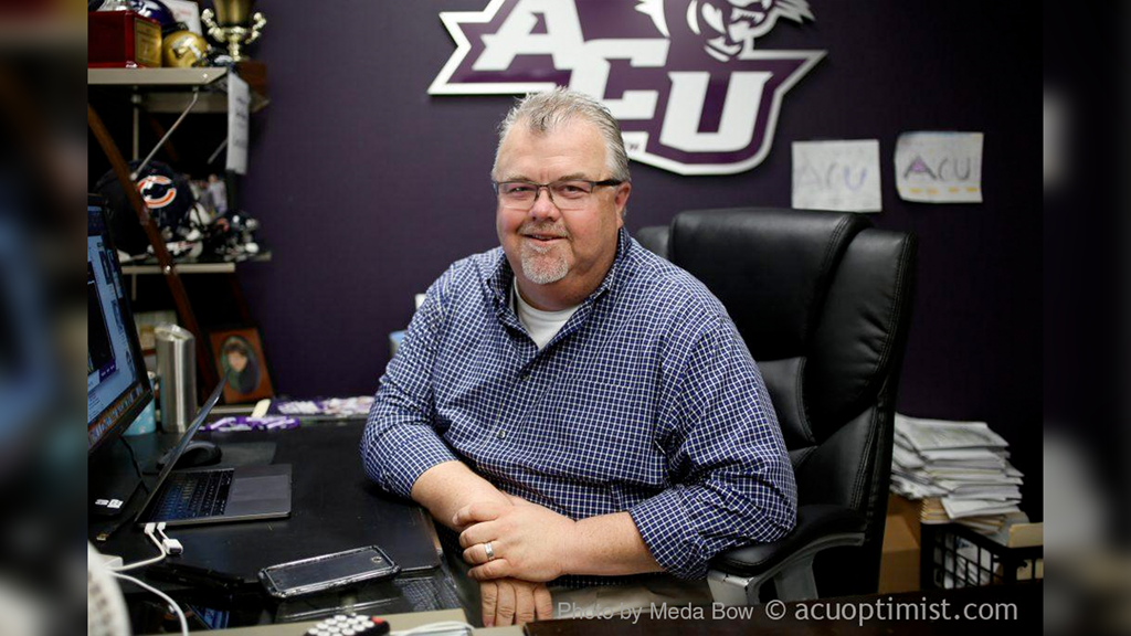 Lance Fleming Named 2019 Louis Bonnette Sports Media Award Winner